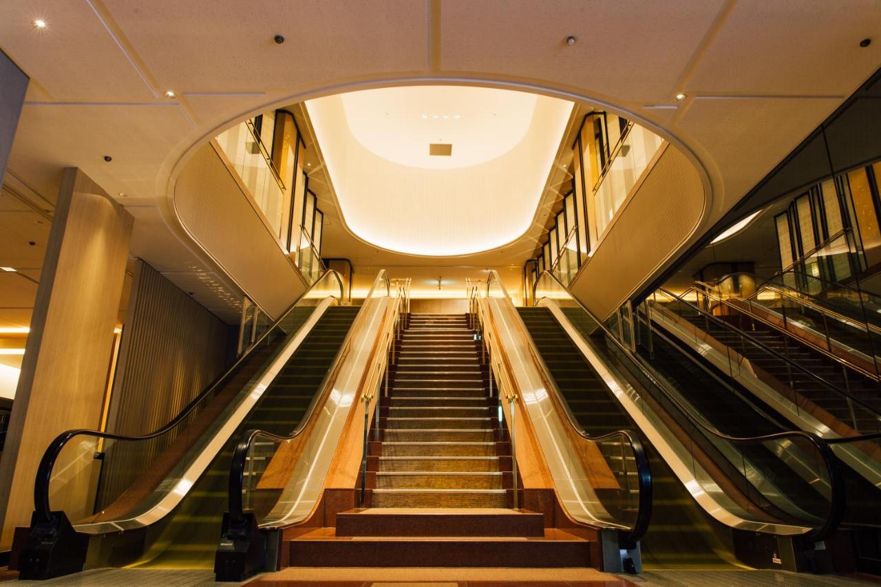 โรงแรมคะนะซะวะ โตกิว คานาซาว่า ภายนอก รูปภาพ Escalators at the lobby