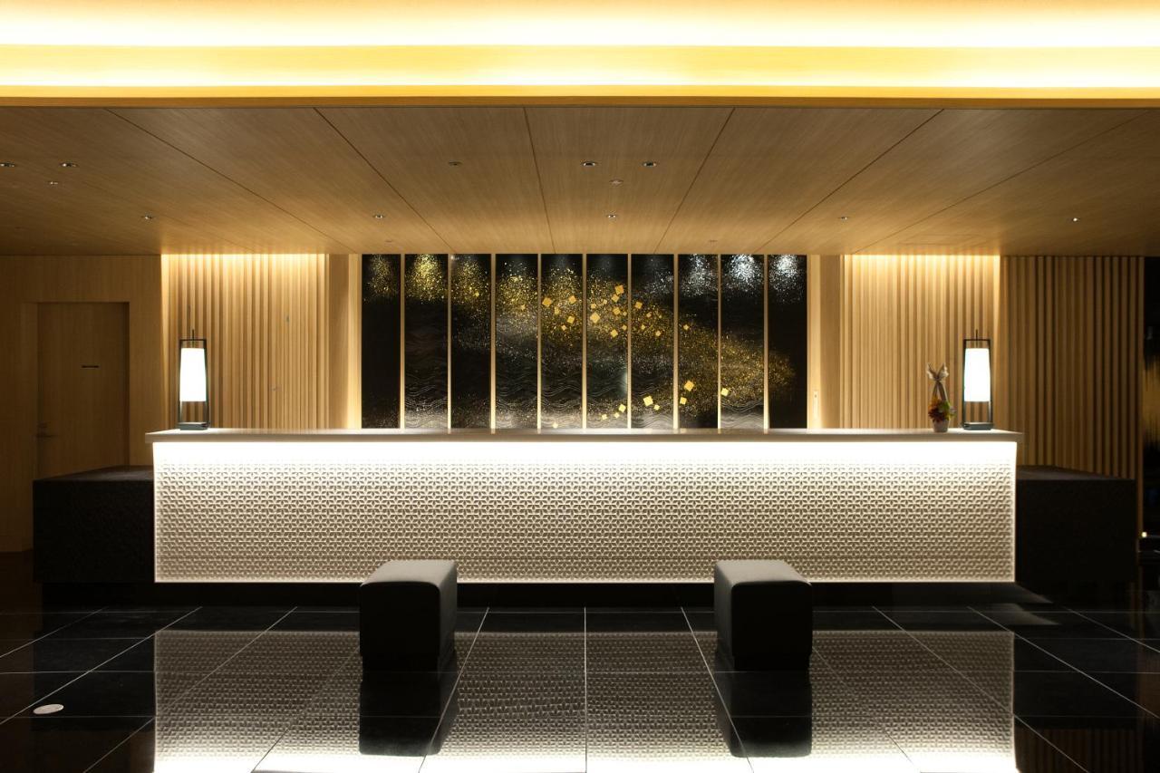 โรงแรมคะนะซะวะ โตกิว คานาซาว่า ภายนอก รูปภาพ Reception desk at the hotel